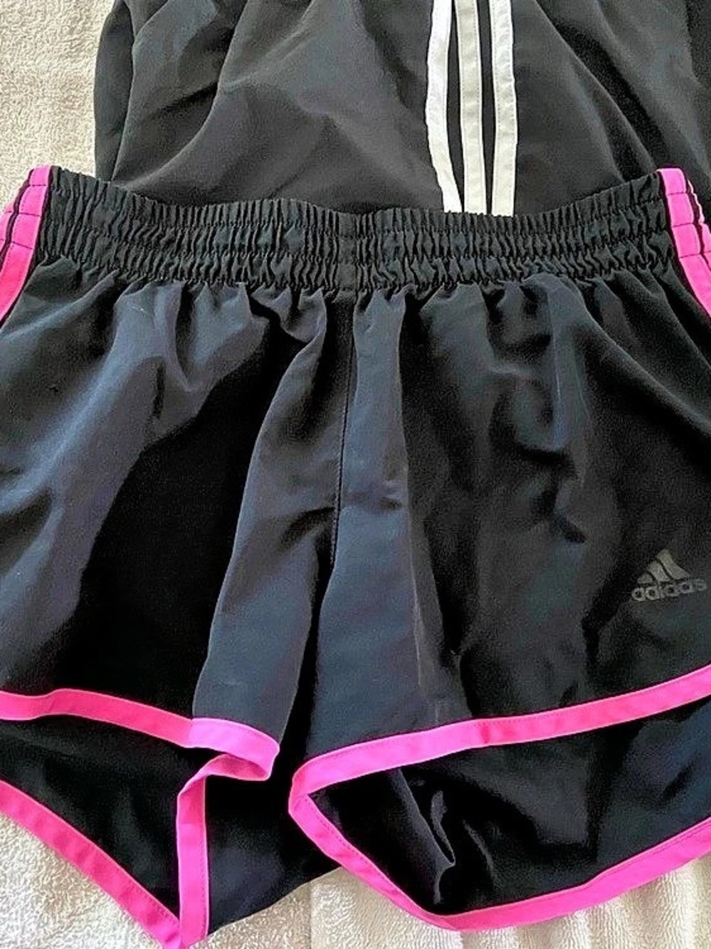 adidas Pacer 3-Stripes Woven Shorts Athletic Shorts Black & Pink Medium - Picture 2 of 8
